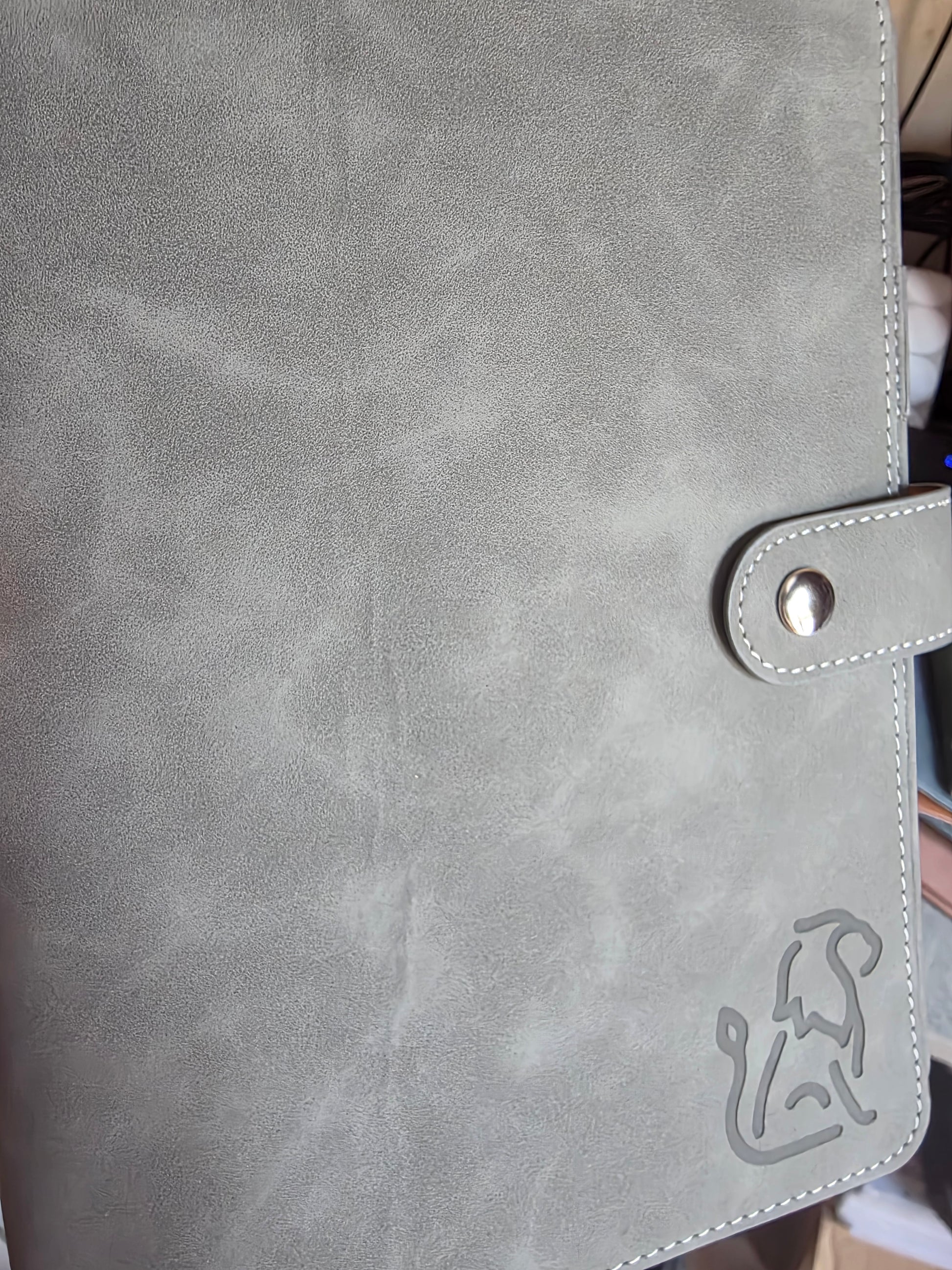Discounted A5 Roarganiser with interchangeable planner inserts and premium vegan faux leather cover.